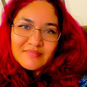 Meet your Posher, Perla dinorah